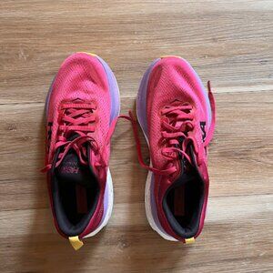 Hoka Women's Bondi 8 size 8.5B